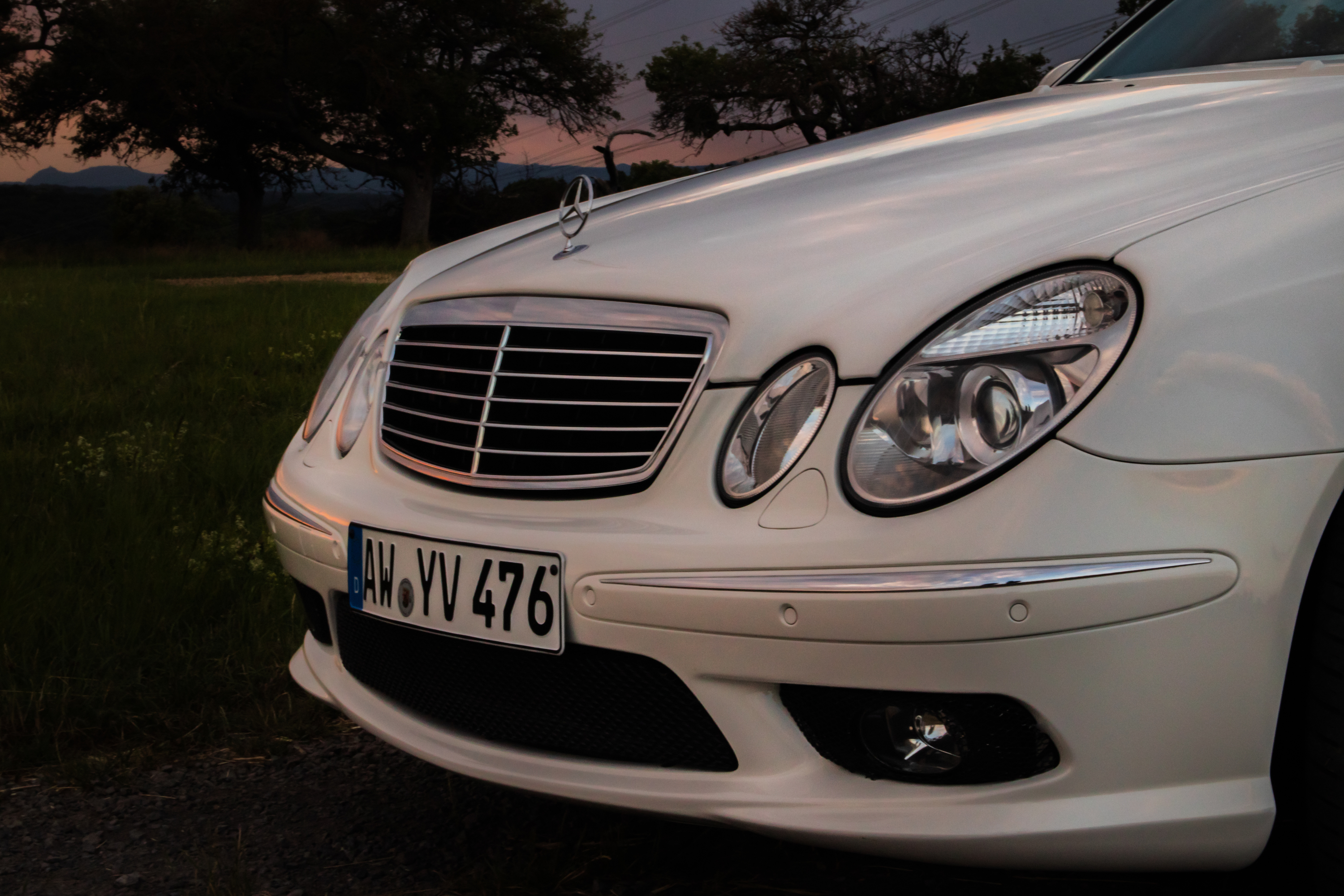 E55 vs sunset