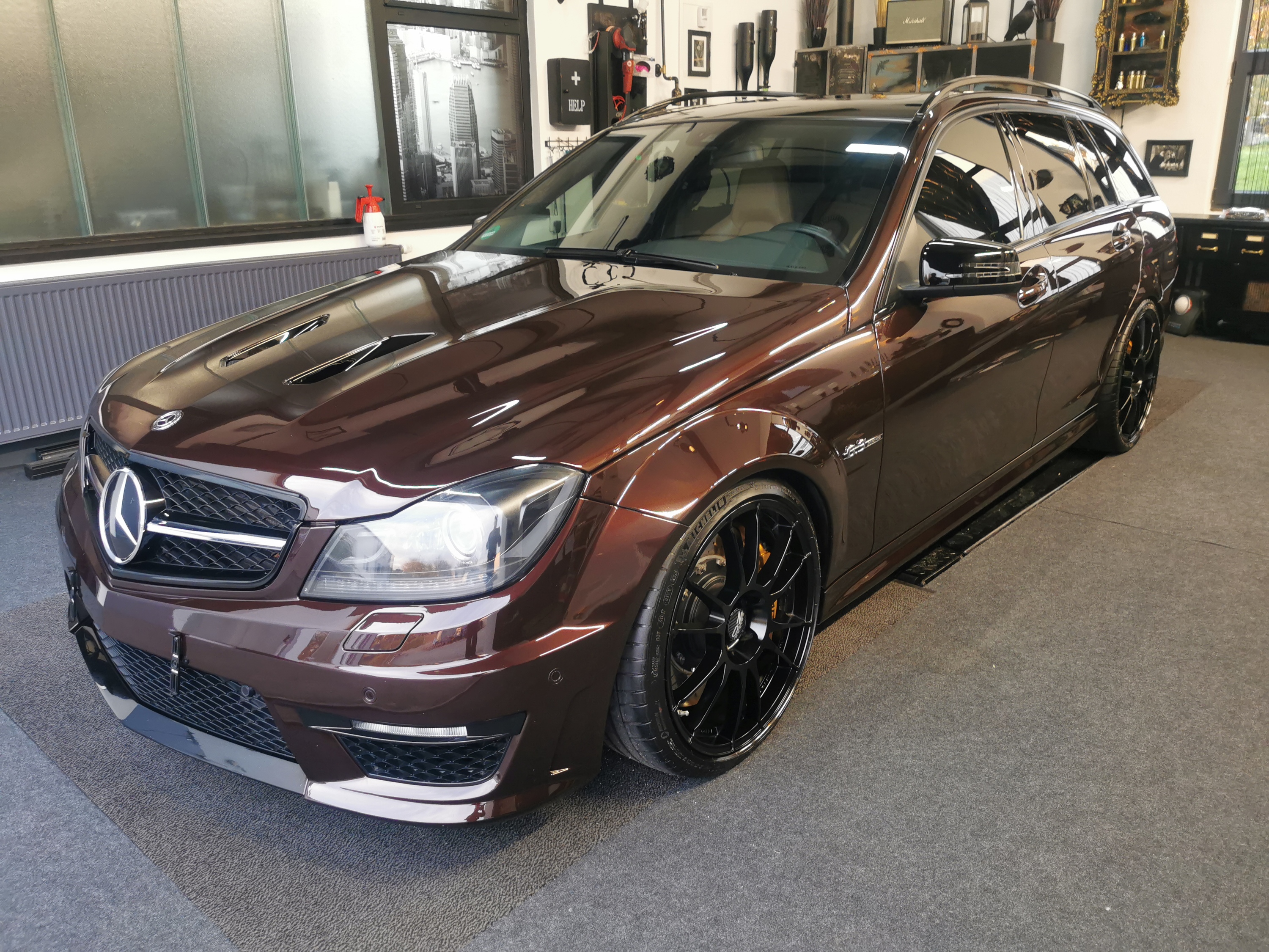 C63 AMG T-Modell Cupritbraun